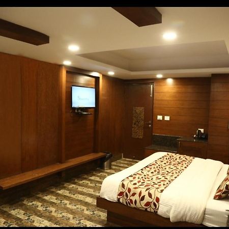 Hotel Hamers International Masuri Exterior foto