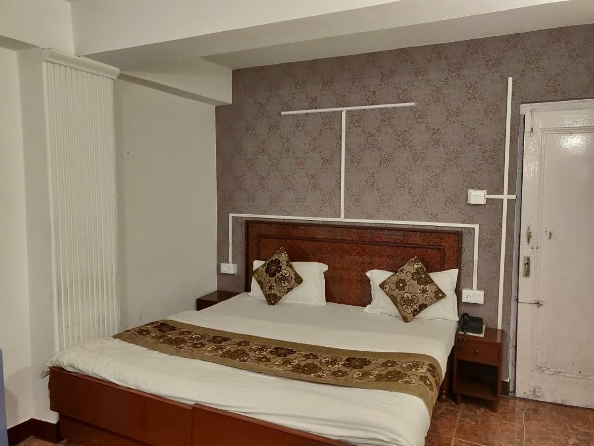 Hotel Hamers International Masuri Exterior foto